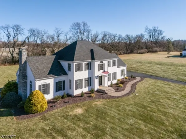 6 Bridle Ln, Washington Twp., NJ 07882