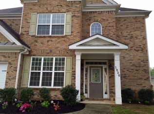 1936 Logan Ridge Cir, Loganville, GA 30052