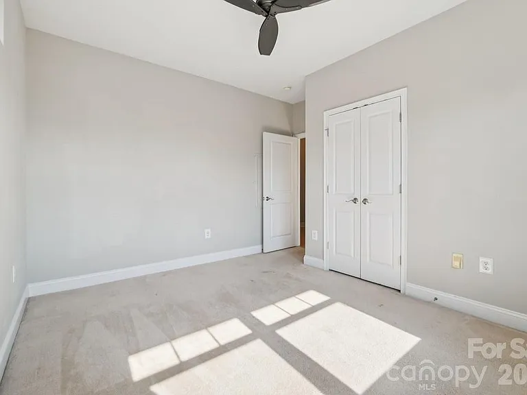 Brand new carpet is not shown in the photo