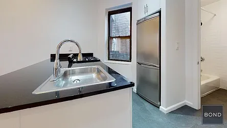 Rented by Bond New York