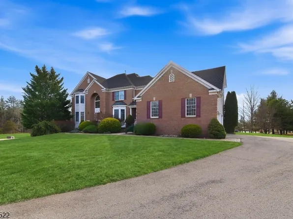 43 Rosewood Ct, Montgomery Twp., NJ 08502