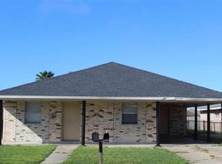 7252 Bunker Hill Rd, New Orleans, LA 70127