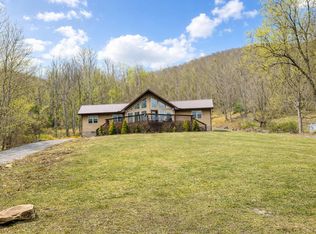 21 Skate St, Webster Springs, WV 26288