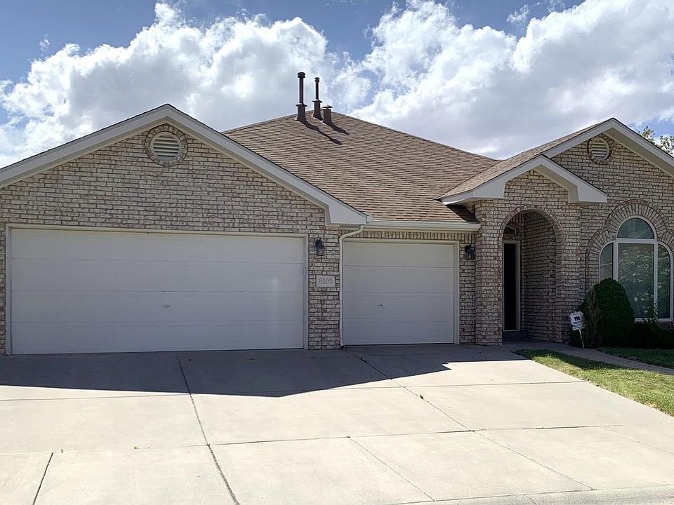1st image of 8009 Scoresby Dr NE