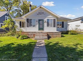 6711 Jefferson Rd, North Branch, MI 48461