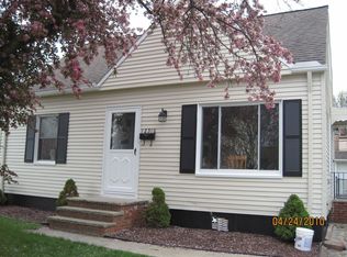 12310 Shady Oak Blvd, Garfield Heights, OH