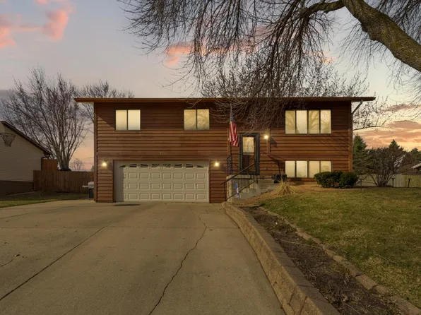 530 Cindy Ln, Owatonna, MN 55060
