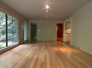 330 35th Ave E, Seattle, WA 98112