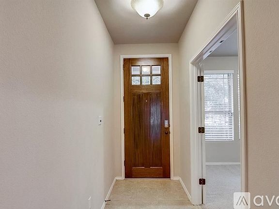 3rd image of 245 Wincliff Dr
