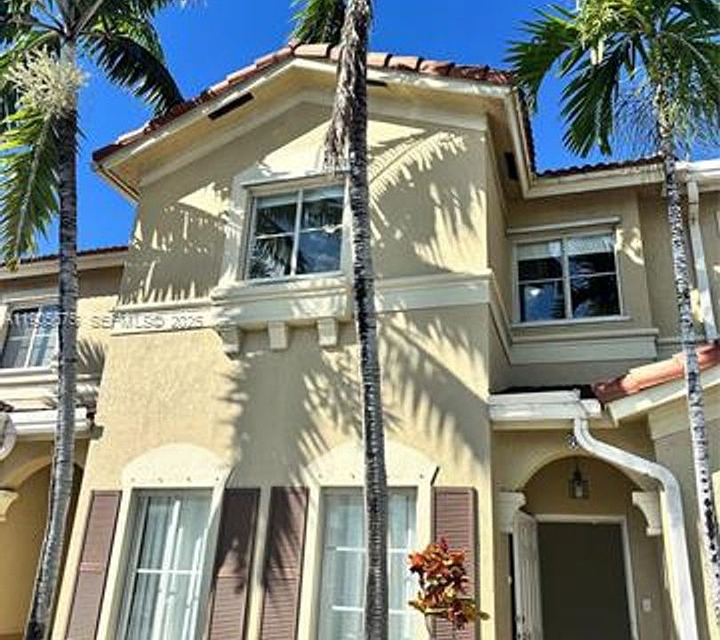 1st image of 8258 NW 108th Pl #Townhouse 8-4