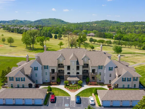 565 Rarity Bay Pkwy APT 101, Vonore, TN 37885