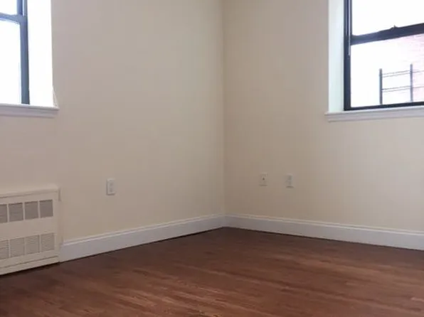 346 East 29th Street image 4 of 8