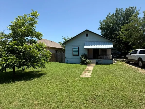 2520 Refugio Ave, Fort Worth, TX 76164