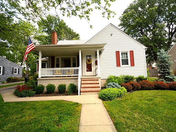 3rd image of 505 Darlene Ave
