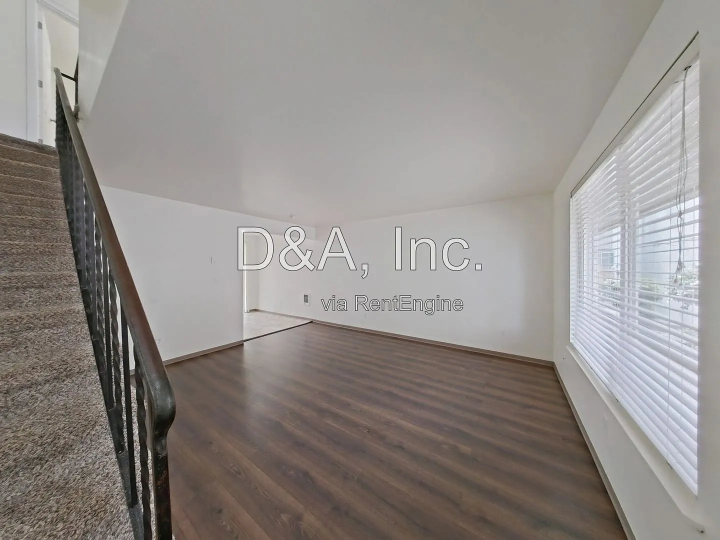 2 bed, 1.0 bath, 816 sqft, $1,595 — Photo 4