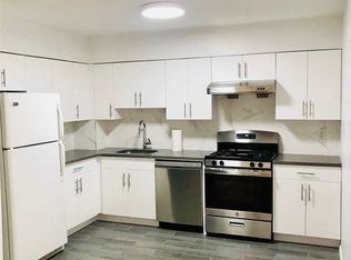 61-23 217th St FLOOR 2, Oakland Gardens, NY 11364