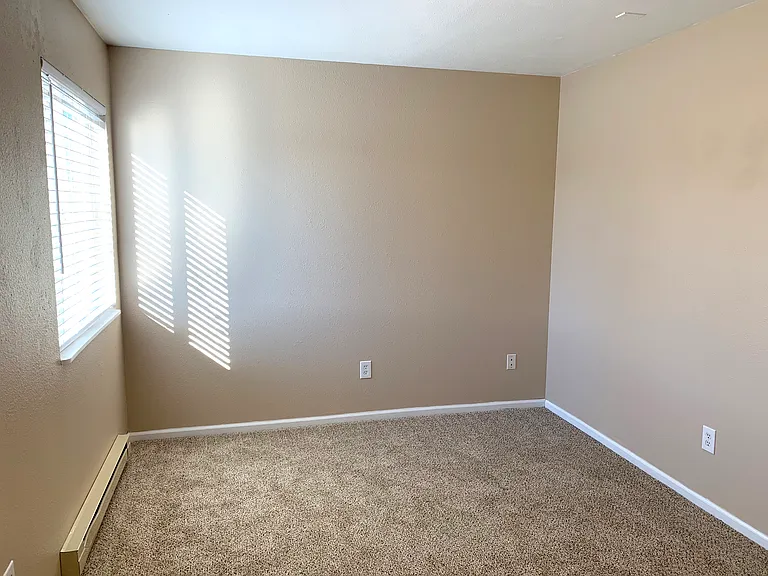 1700 Erin Ct #B — Photo 31