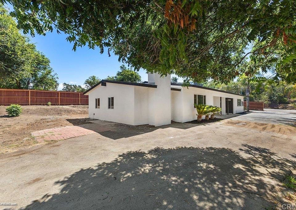 2054 E Mission Rd, Fallbrook, CA 92028 Zillow