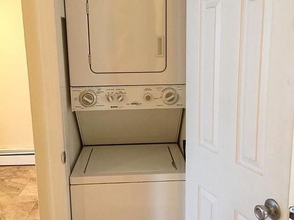 4th image of 1635 Bay Ave #2