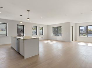 75 Chestnut St #502, Portland, ME 04101