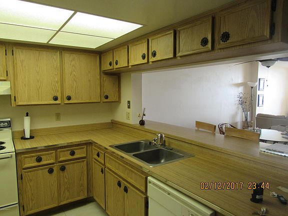 4th image of 1860 N Atlantic Ave APT 202