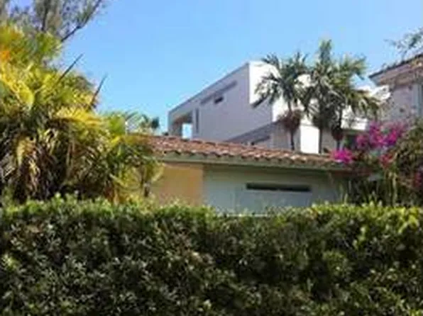 7711 Collins Ave, Miami Beach, FL 33141