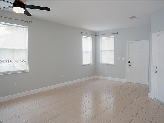 4th image of 12164 SW 124th Ct #1