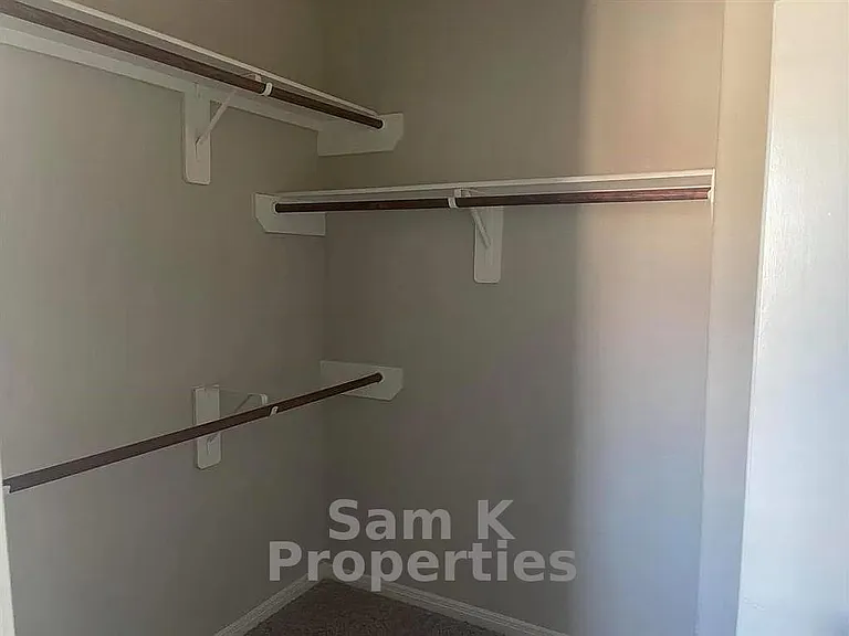 3413 Harvest Meadow Ln — Photo 18