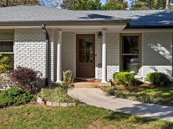 560 Windsor Pkwy, Sandy Springs, GA 30342