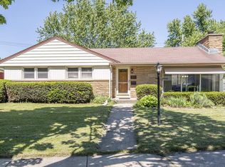 3453 Saint Clair St, Racine, WI 53402