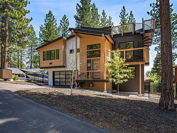 2nd image of 697 Tumbleweed Cir