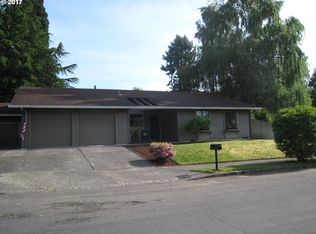 2296 SW 17th St, Gresham, OR 97080