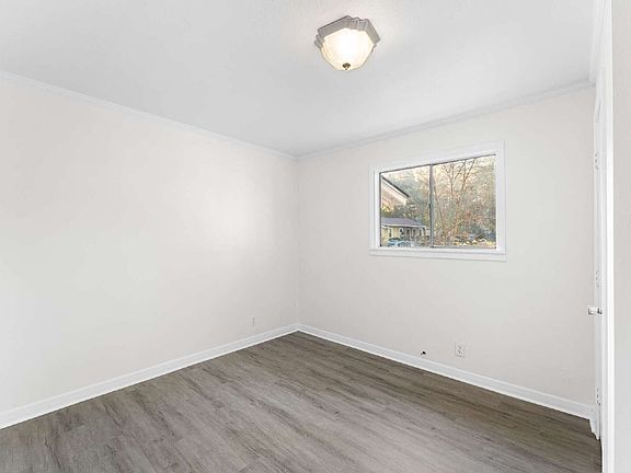 5th image of 620 Prichard Ave #B