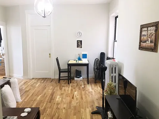 Rented by Empire Valley | media 37