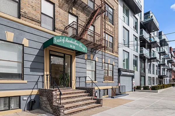 Sold by Hauseit LLC | media 8