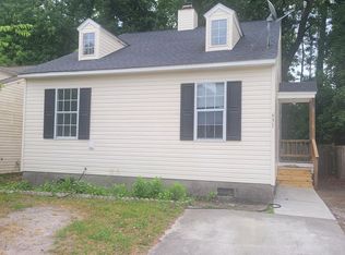 631 Varsity Dr, Wilmington, NC 28403