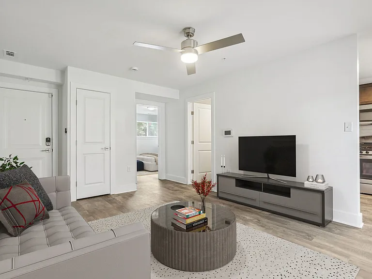 Tuscany Woods Apartments — Photo 33