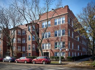 6832 N Ashland Blvd APT 3, Chicago, IL 60626