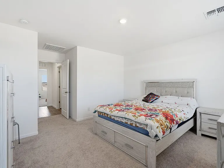 15610 S Moon Valley Rd — Photo 20