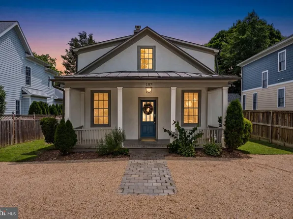 107 Walnut St, Middleburg, VA 20117