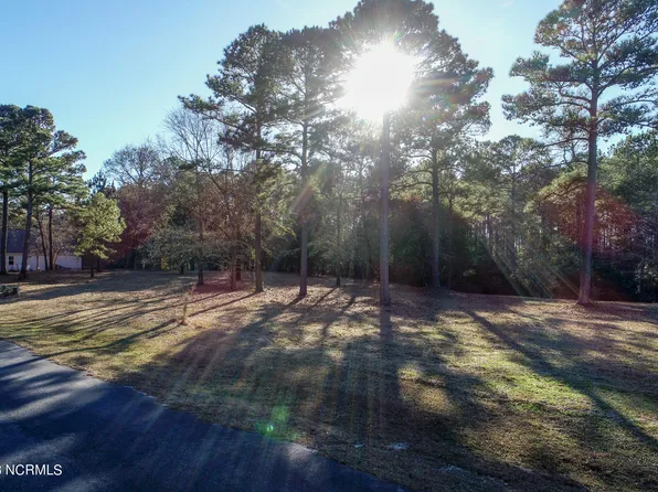 8353 Reidmont Drive SE, Southport, NC 28461