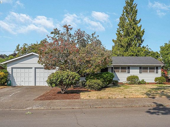 2nd image of 4431 Camellia Dr S