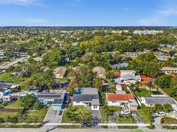 1530 N 56th Ave, Hollywood, FL 33021
