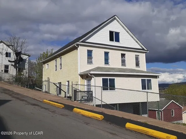 1213 Acker Ave, Scranton, PA 18504