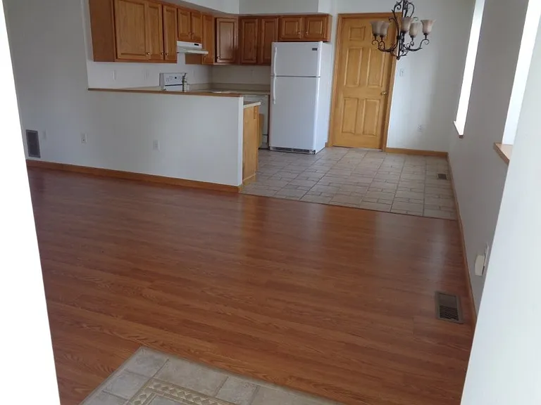 18 N Montour St #18R — Photo 2