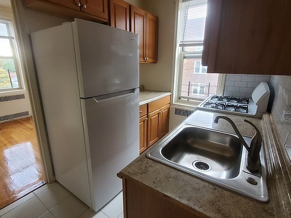 5th image of 115-14 Queens Blvd #E2