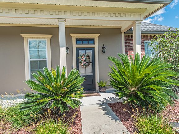 4th image of 302 Deer Valley Ln