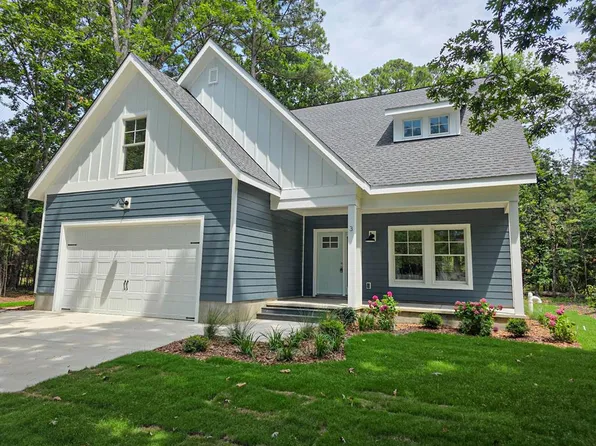 3 Nellie Stevens Ct, Cape Charles, VA 23310