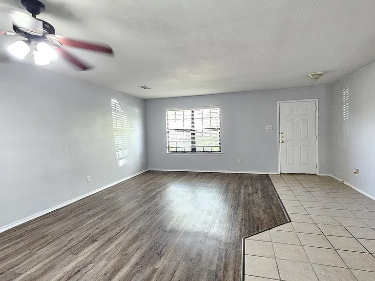 4305 Grassmere Rd — Photo 8