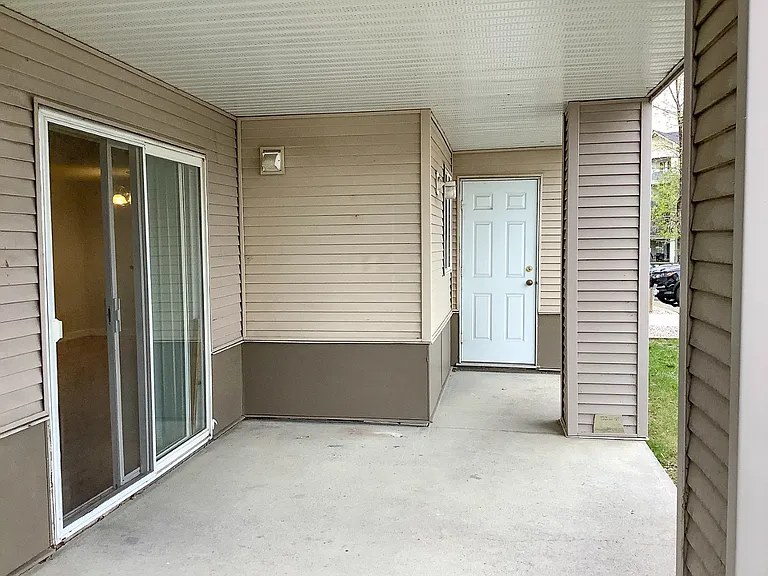 4000 Somervale Ct SW #119 — Photo 8
